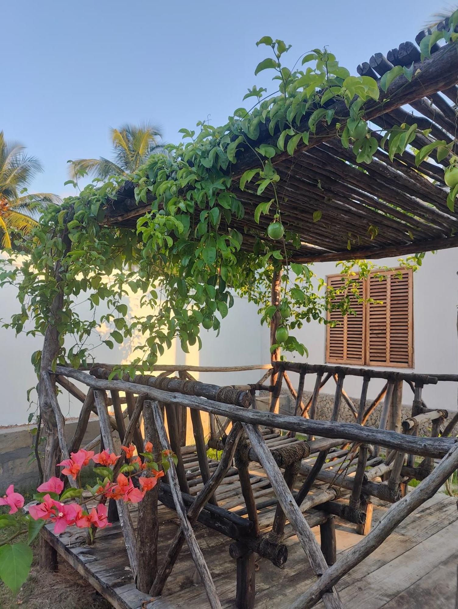 Mafia Island Bungalows Utende Dış mekan fotoğraf