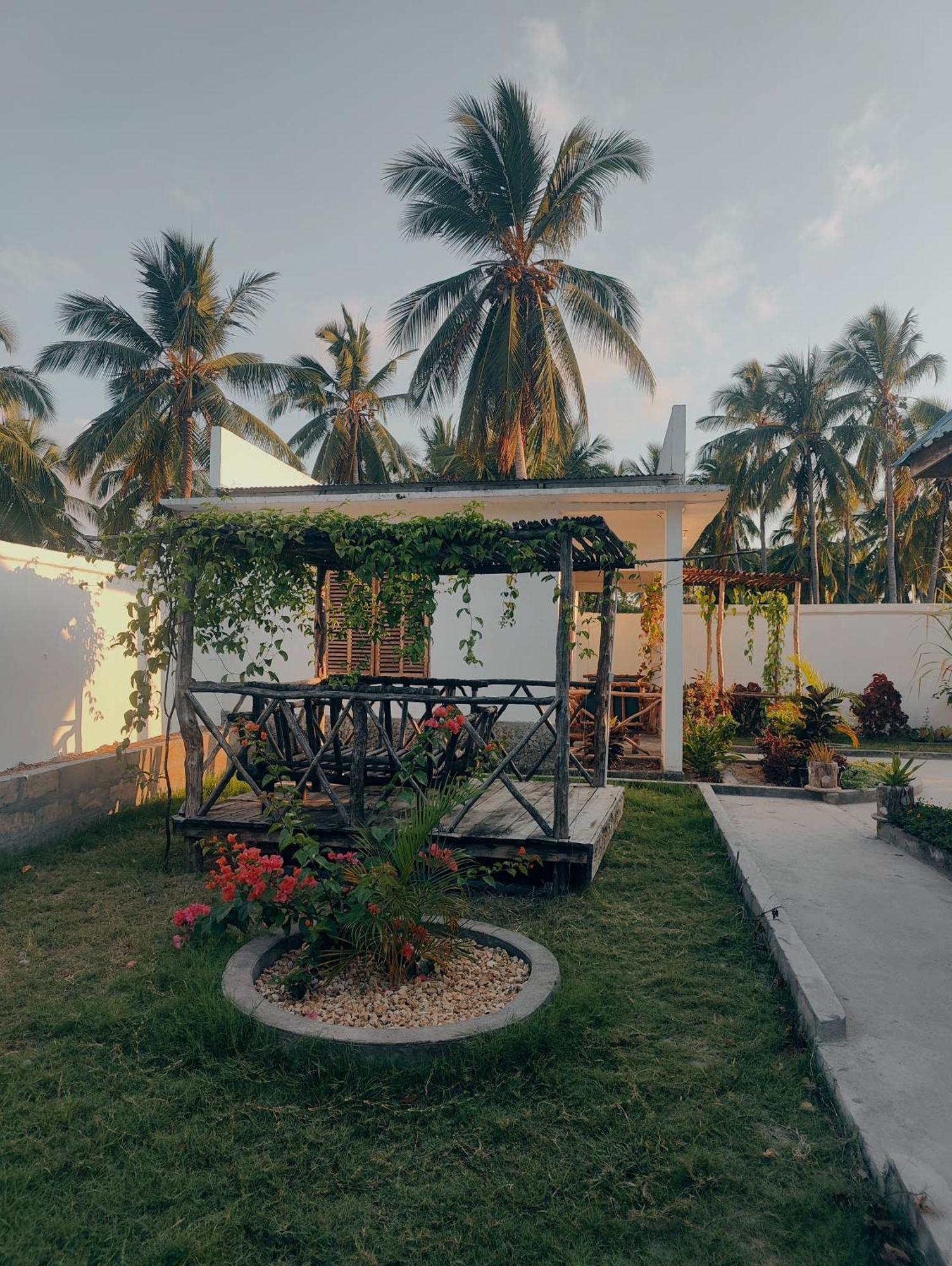 Mafia Island Bungalows Utende Dış mekan fotoğraf